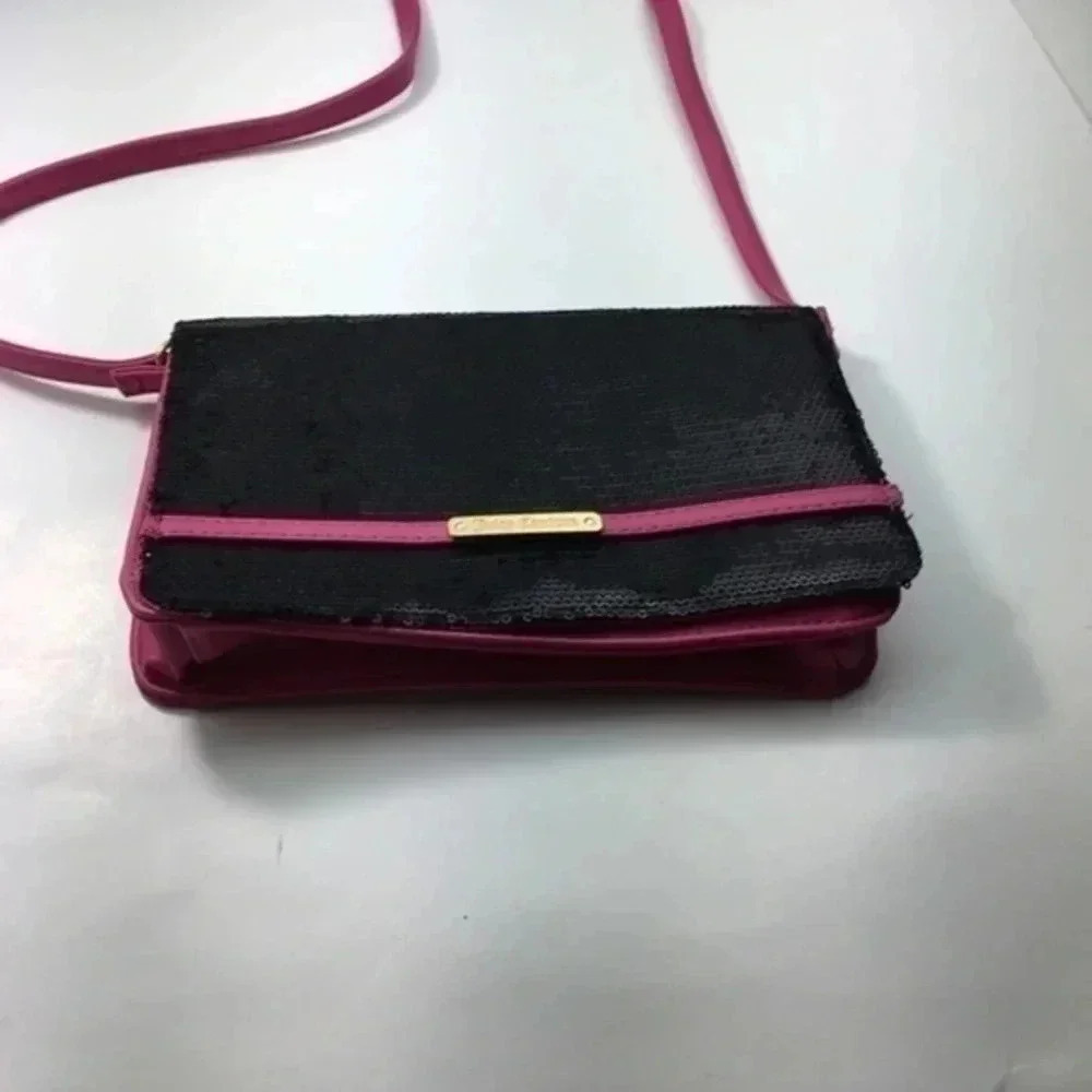 Juicy culture  hand bag size small - Picture 2 of 8